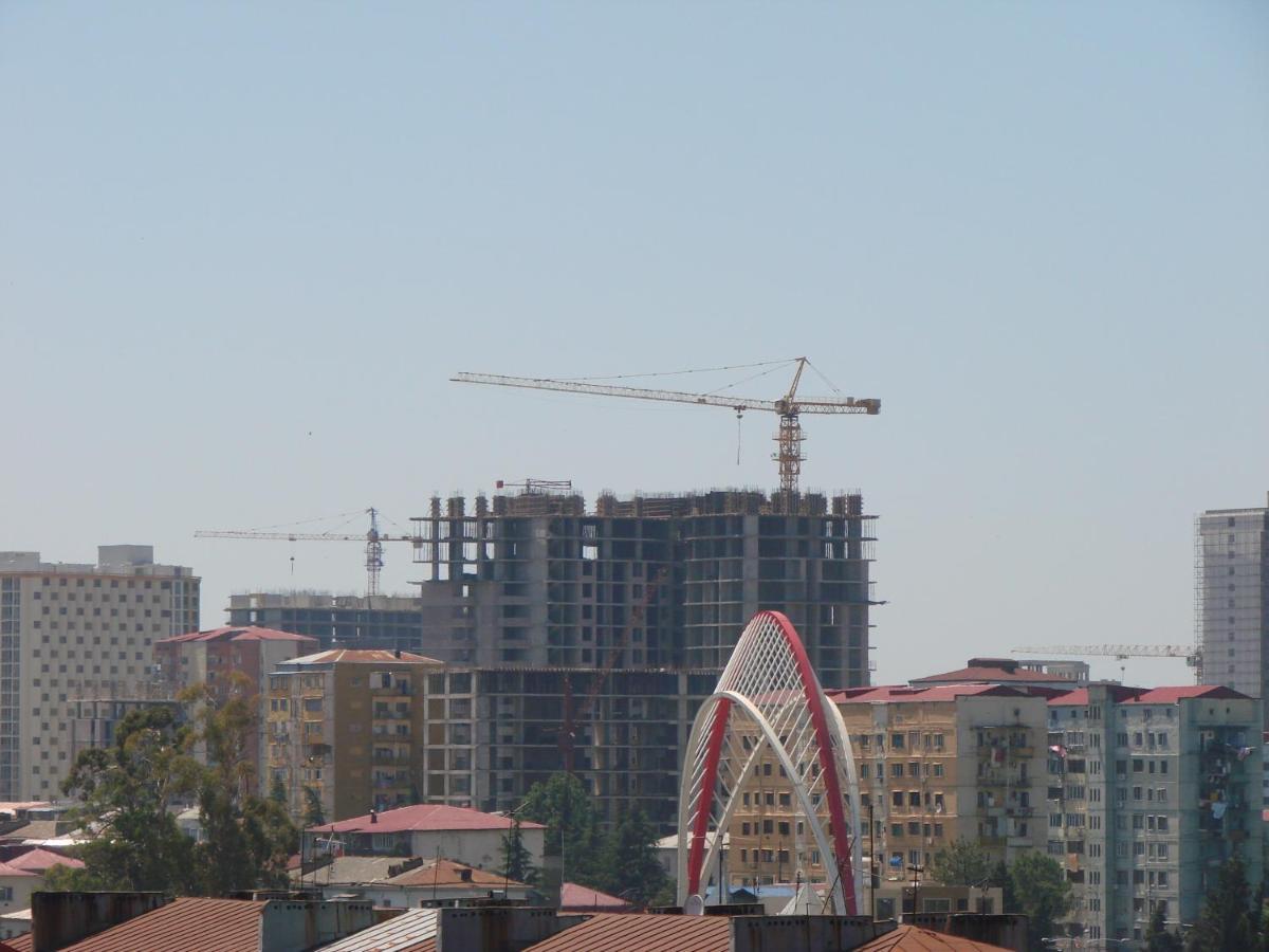 Gigi Apartments Batumi Habitación foto